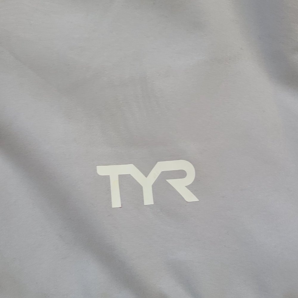 TYR Women’s Alliance Podium Parka Size L - Picture 2 of 7